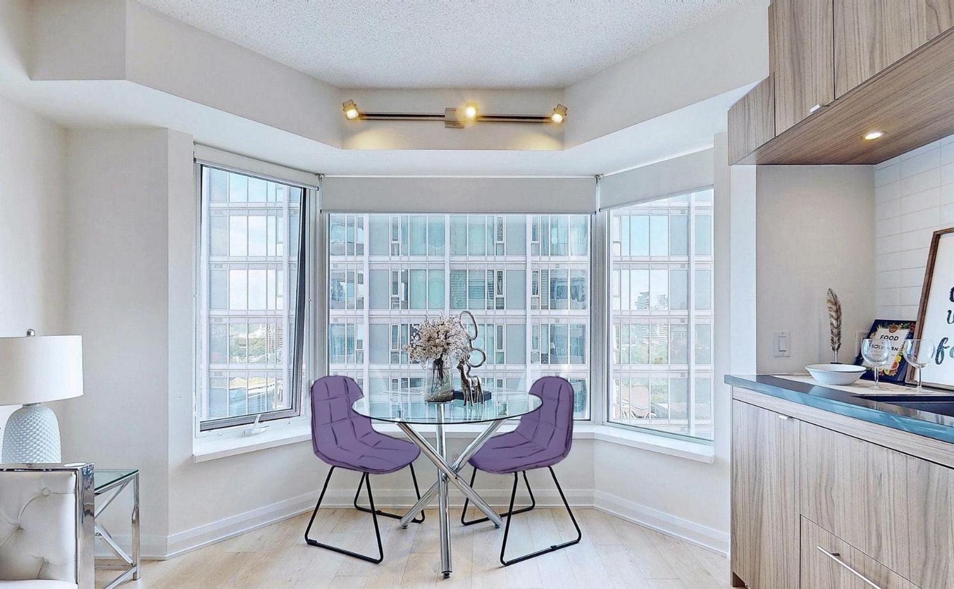 University Of Toronto Utsg Suites Bagian luar foto